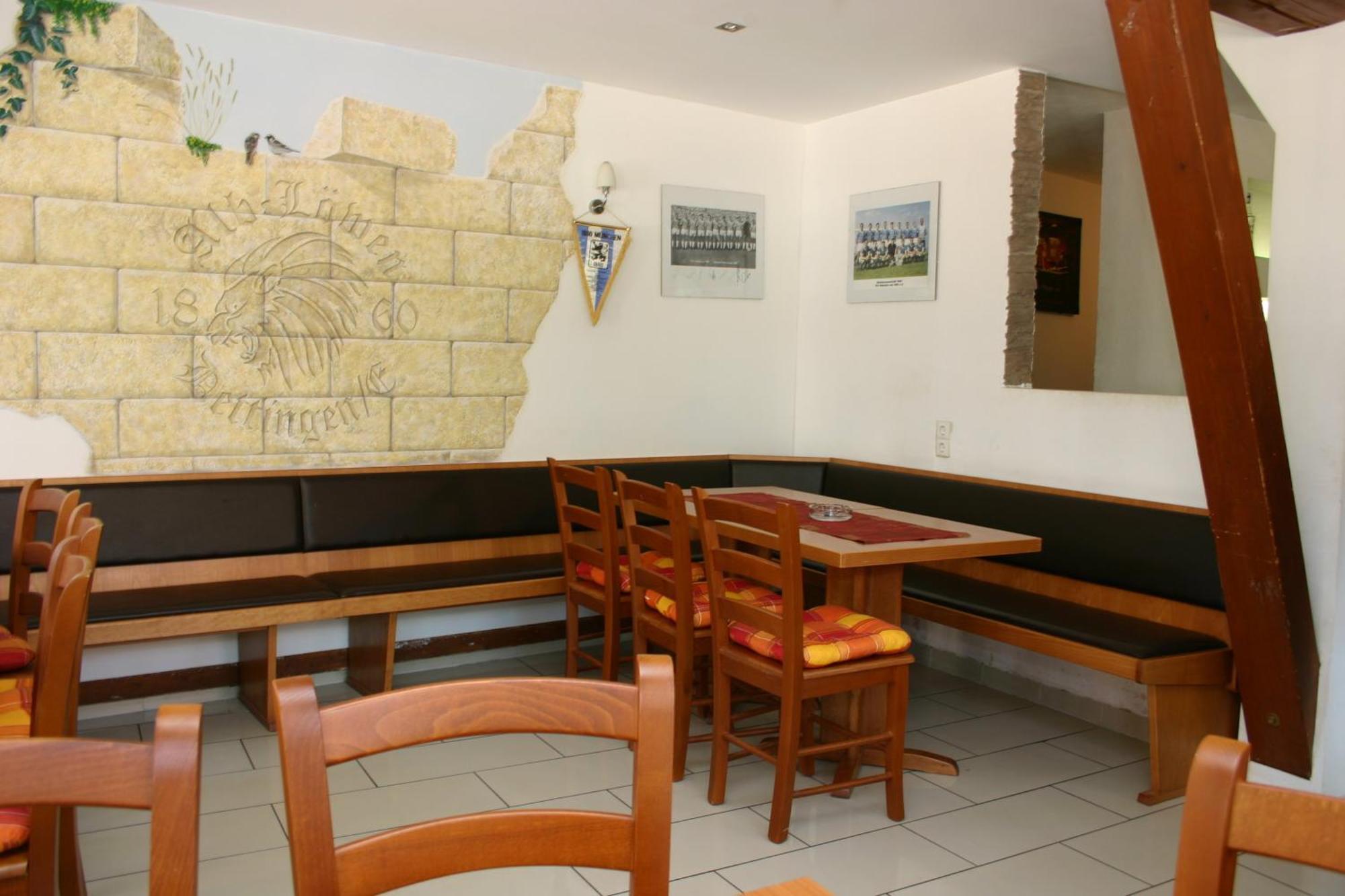 Gasthaus Traube Dettingen an der Erms Luaran gambar